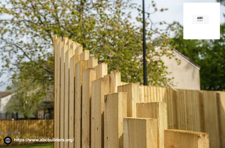 Premium Garden Fencing for Your Dundee Home