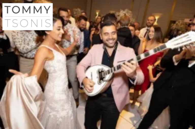 Unforgettable Moments: Classic Greek Music and Dance for Your Reception