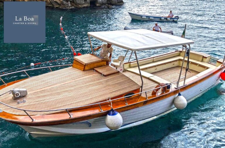 Charter a Private Boat Along Amalfi’s Stunning Coastline