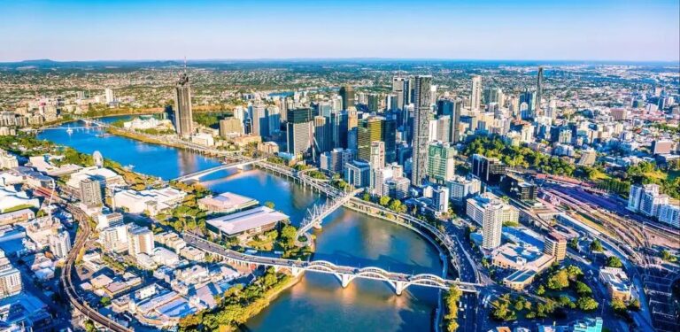 Reliable Group Travel in Sydney with Our Coach Hire Experts Reliable Group Travel in Sydney with Our Coach Hire Experts