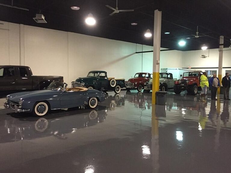 Transform Your Garage: Durable, Modern Epoxy Coatings