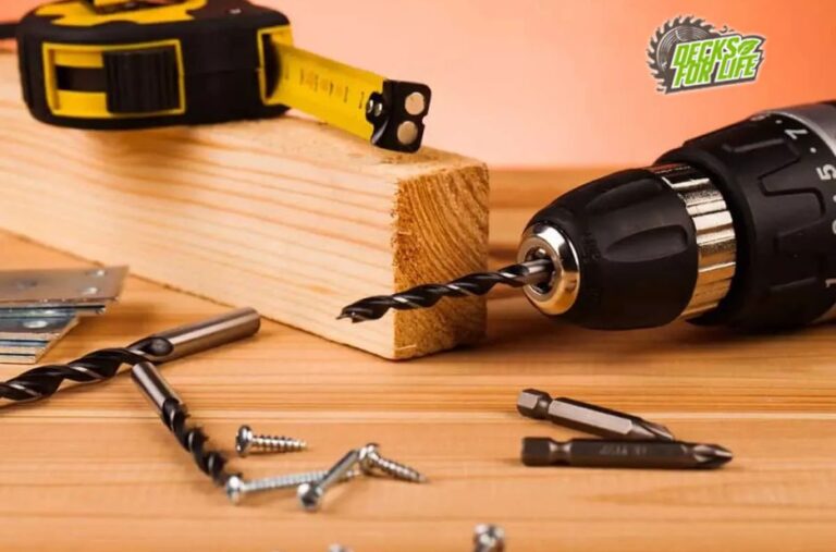 Custom Wooden Decks for Toronto Homes | Expert Craftsmanship