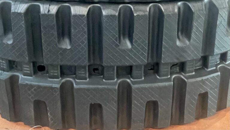 Durable Idlers for 941B Wheel Loader | Reliable Tracks Components