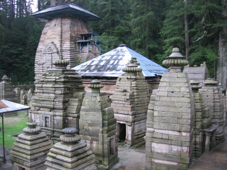 Experience Nepal’s Majestic Peaks: A Memorable Trekking Holiday